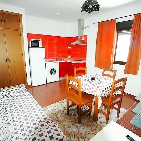 Apartment Con Garaje Y Aire Acondicionado En Carretera Del Pradillo, - Es-180-29 *